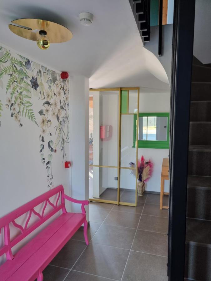 Cerf, Ouvre-Moi B&B Rochefort Kültér fotó