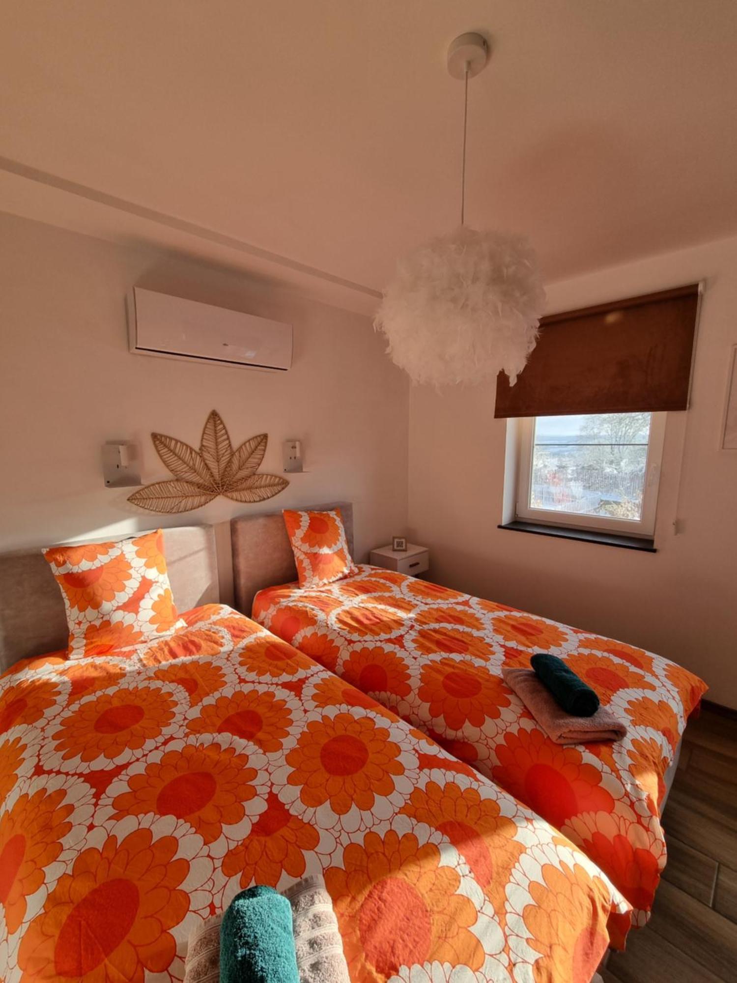 Cerf, Ouvre-Moi B&B Rochefort Kültér fotó